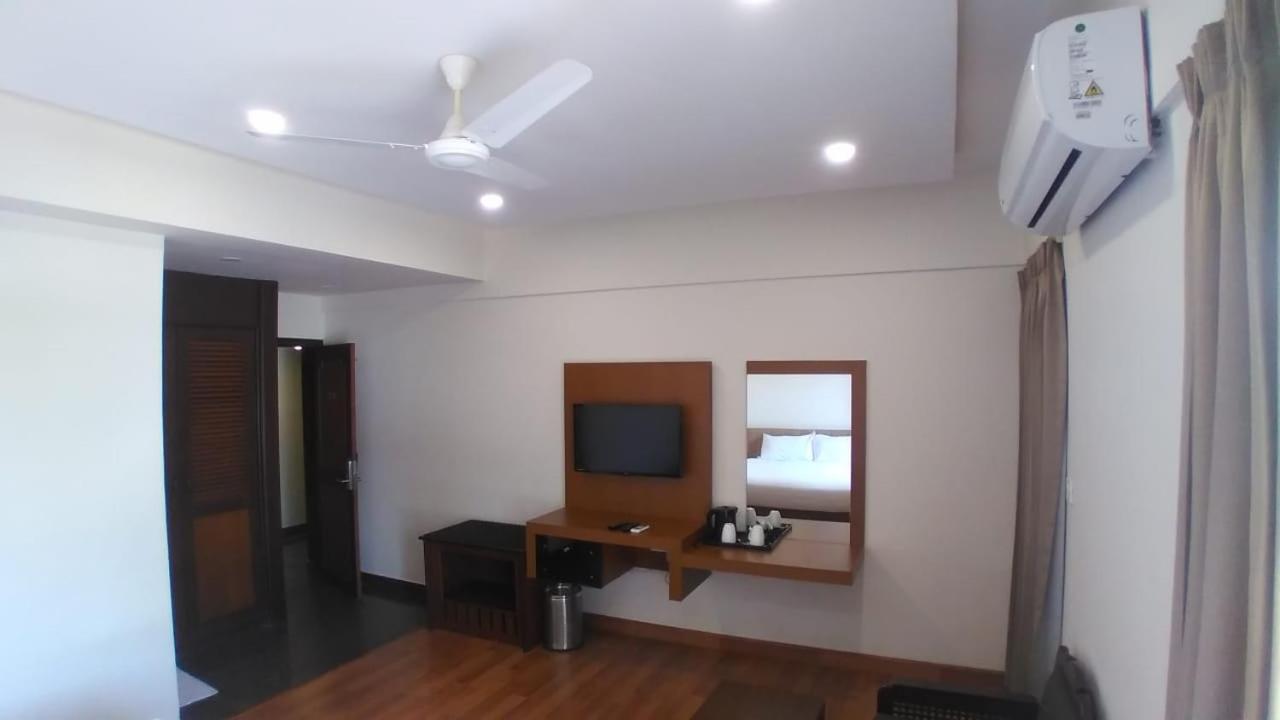 فندق Malabar Residency كانور المظهر الخارجي الصورة
